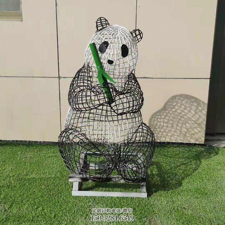 熊猫雕塑常用,公园小品,镂空熊猫雕塑生产商 熊猫雕塑常用,公园小品,镂空熊猫雕塑生产商